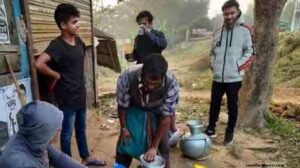 কুমিল্লায় শীতকালীন খেজুরের রসের হাট