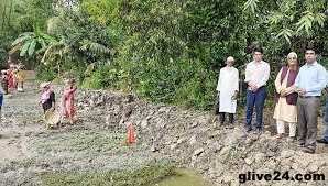 চান্দিনার কংগাই-জরুন্ডা সড়ক নির্মাণ কাজ শুরু