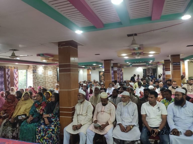 কুমিল্লা (উত্তর) জেলা আওয়ামীলীগের প্রশিক্ষক প্রশিক্ষণ ও দেবিদ্বার উপজেলার ভোট প্রার্থনা কর্মী (ক্যাম্পেইনার) প্রশিক্ষণ অনুষ্ঠিত